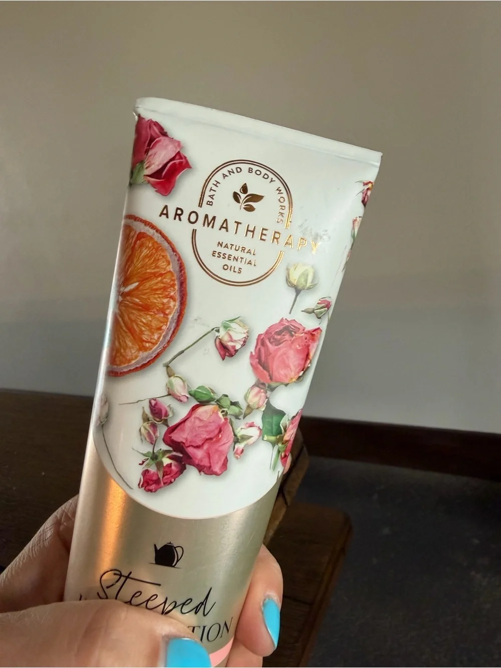 Bath & Body Works Aromatherapy Steeped Invigoration Rose Tangerine Tea Cream